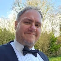 Simon Crisp